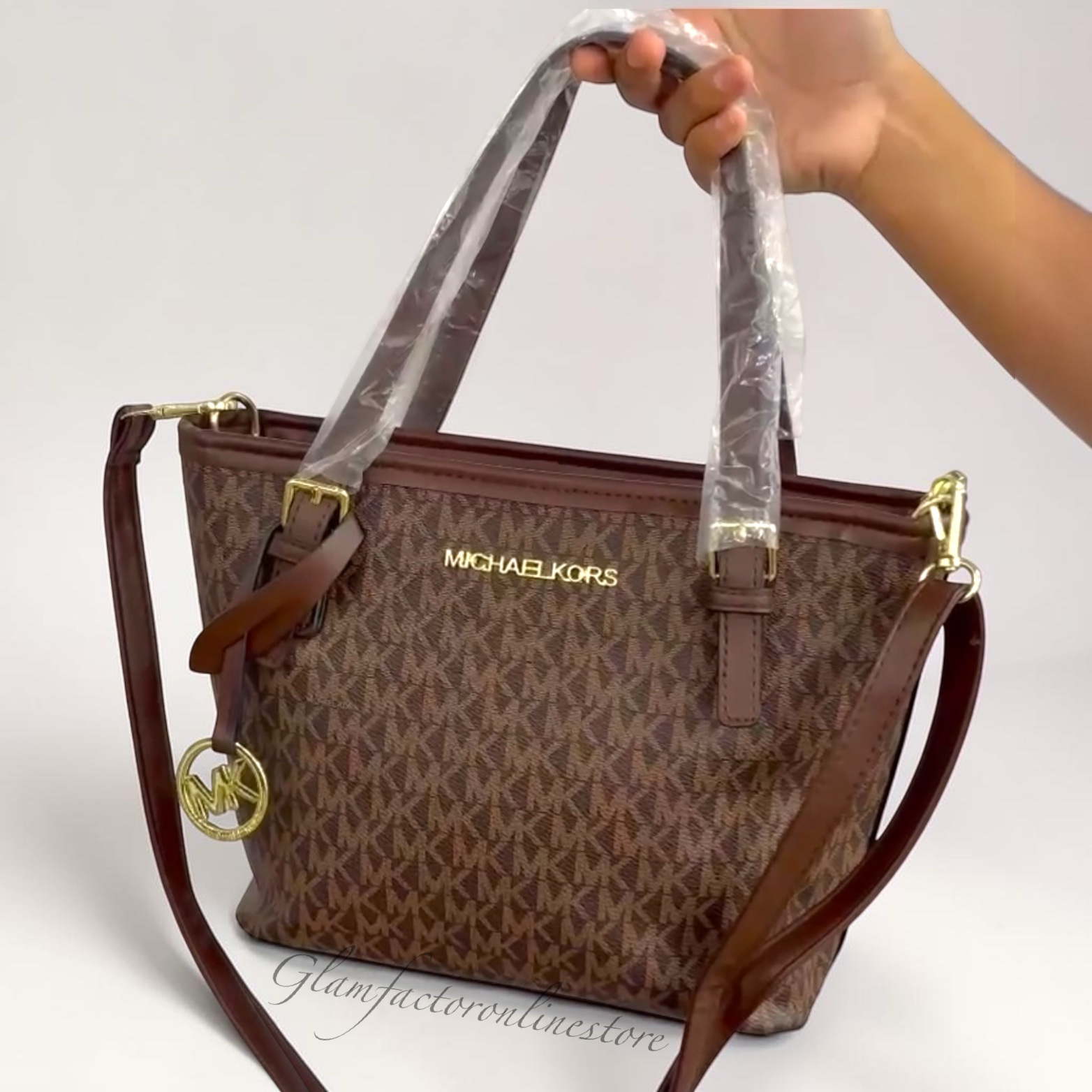 Micheal Kors Jet Set Travel