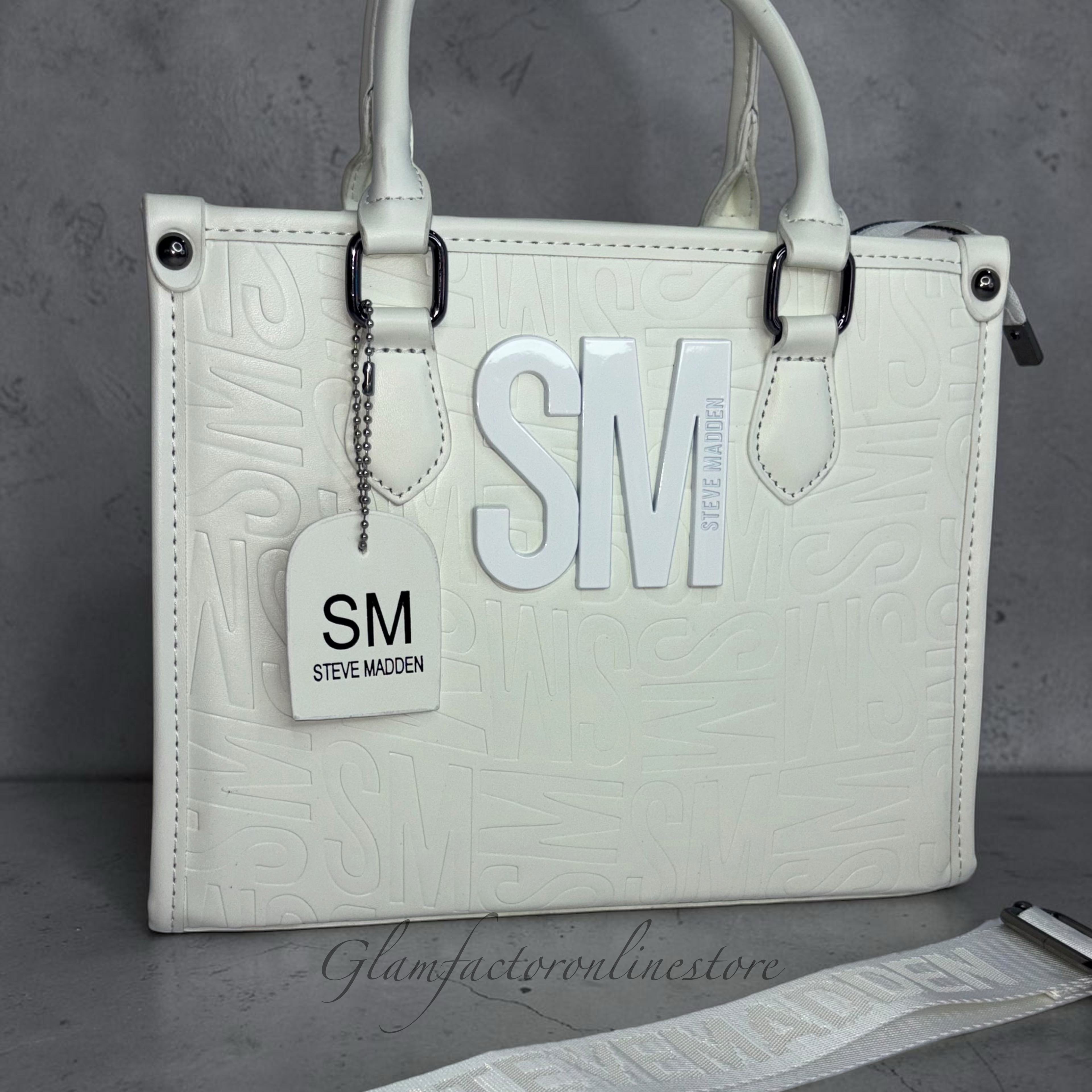 Steve Madden Bscope